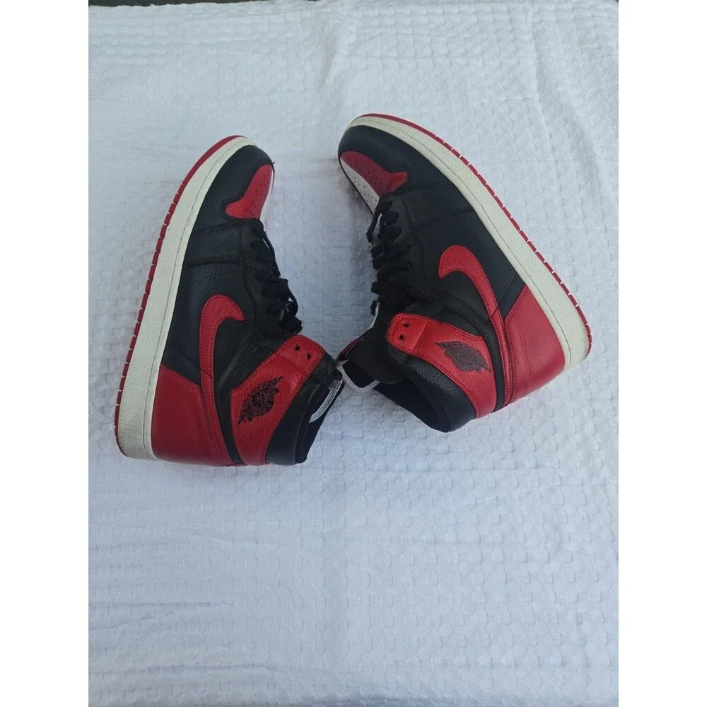 Air Jordan 1 Retro High OG Size 13 NRG Homage To Home Bred Chicago 861428-061